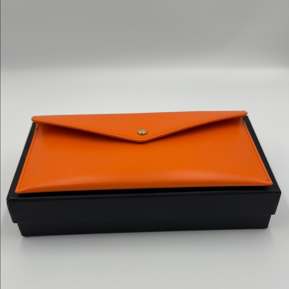 MCM Vibrant Orange Leather Clutch NIB - Picture 5 of 7
